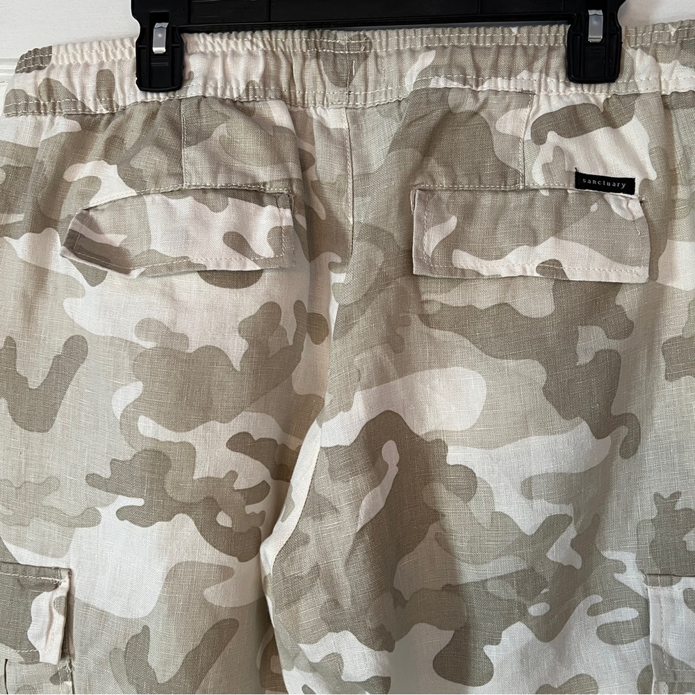 Anthropologie Camouflage Cargo Pants - Picture 6 of 11